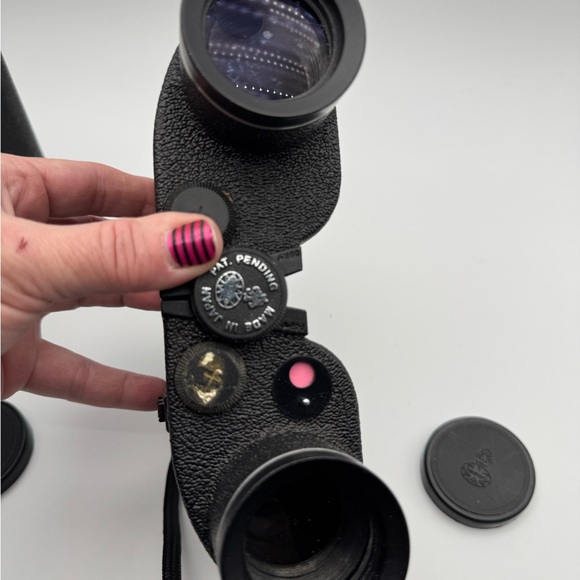 Vintage Tasco Black Binoculars with Case - Picture 8 of 16